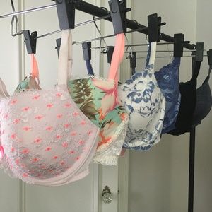 Victoria’s Secret - 32DDD Bra Lot